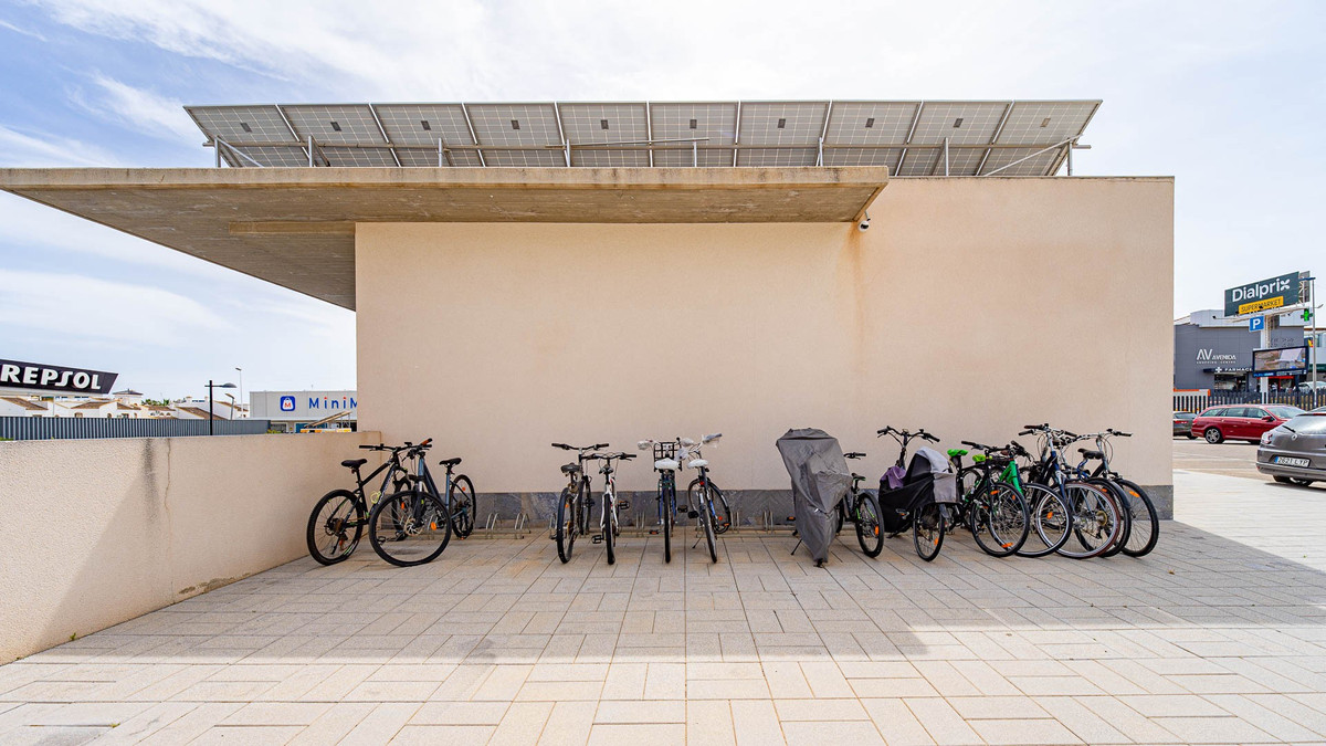 Se vende Apartamento Planta Baja de 2 dormitorios en Costa Blanca, Alicante, España