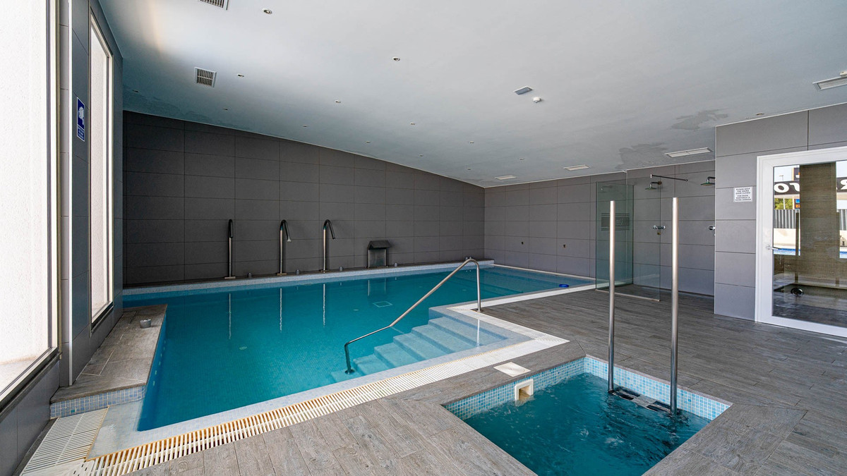 Se vende Apartamento Planta Baja de 2 dormitorios en Costa Blanca, Alicante, España