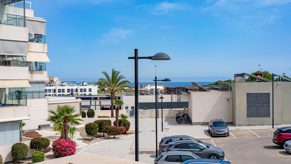Se vende Apartamento Planta Baja de 2 dormitorios en Costa Blanca, Alicante, España