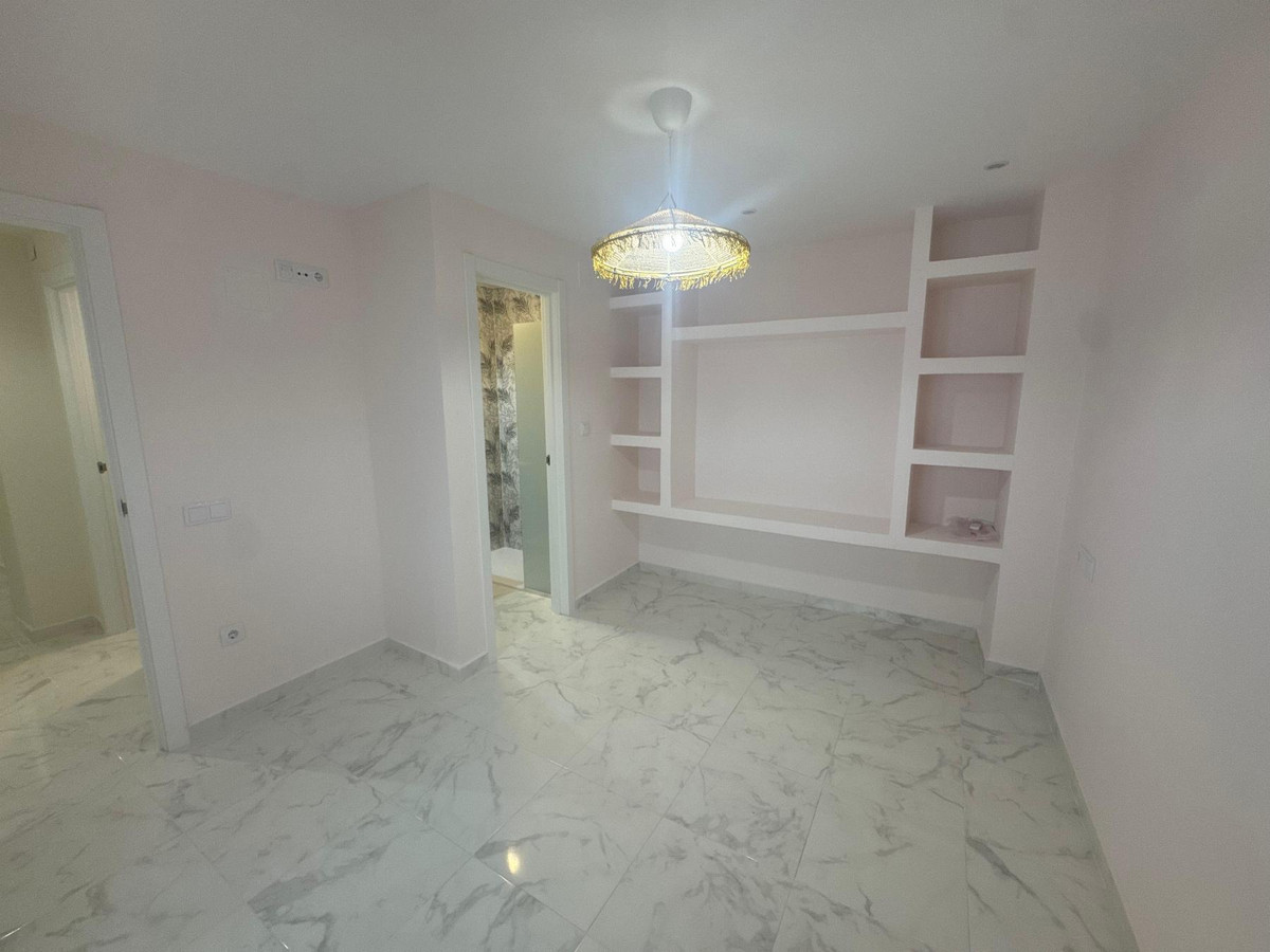 3 Bed Apartment for sale in Torrevieja Costa Blanca, Alicante, Spain