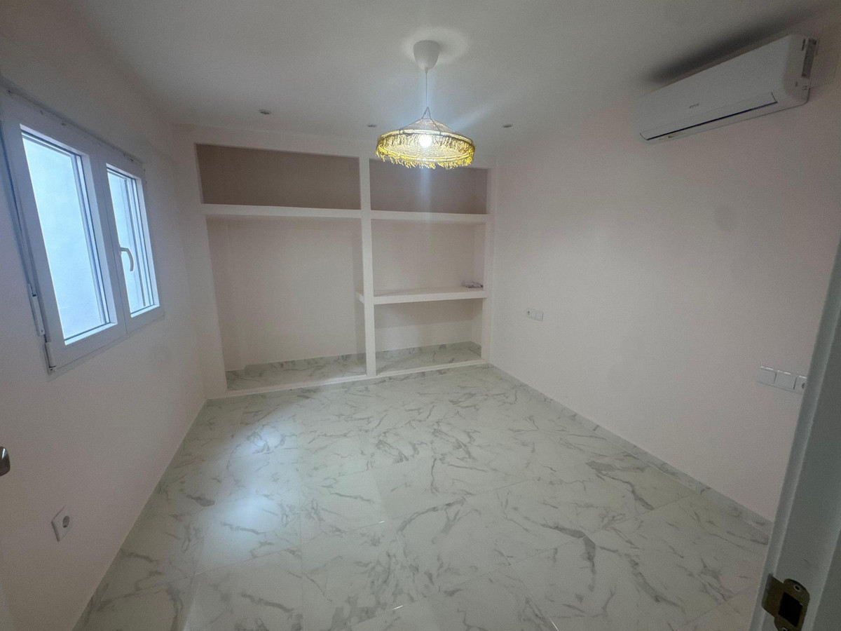 3 Bed Apartment for sale in Torrevieja Costa Blanca, Alicante, Spain