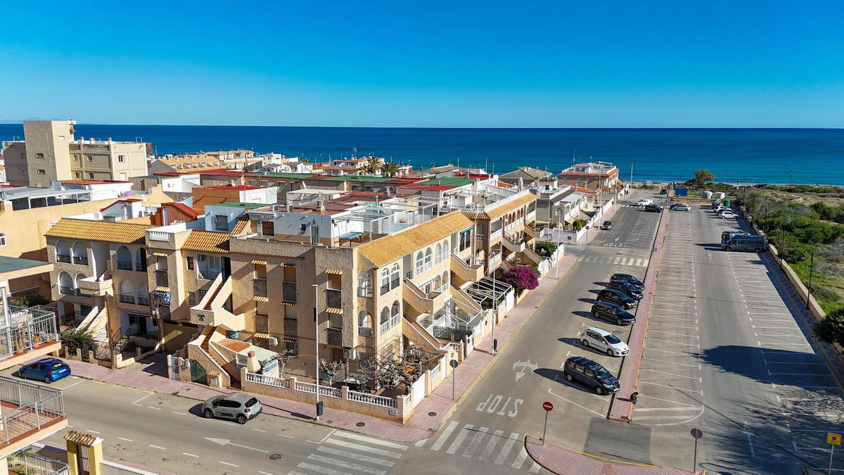 Se vende Bungalow de 3 dormitorios en Costa Blanca, Alicante, España