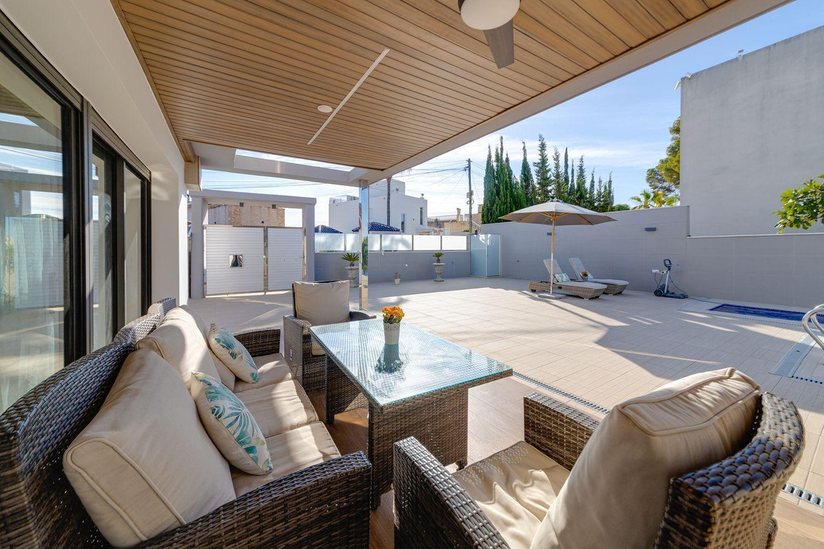 3 Bed Townhouse for sale in Los Balcones Costa Blanca, Alicante, Spain