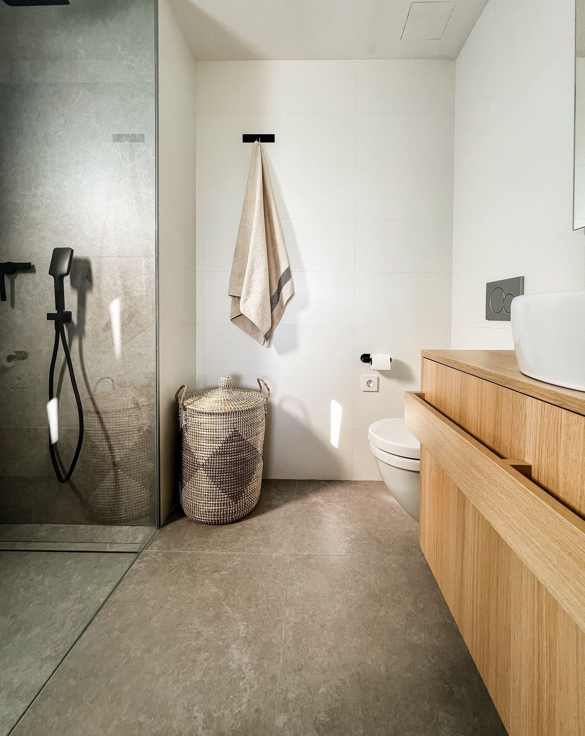 Se vende Apartamento Planta Media de 2 dormitorios en Costa Blanca, Alicante, España