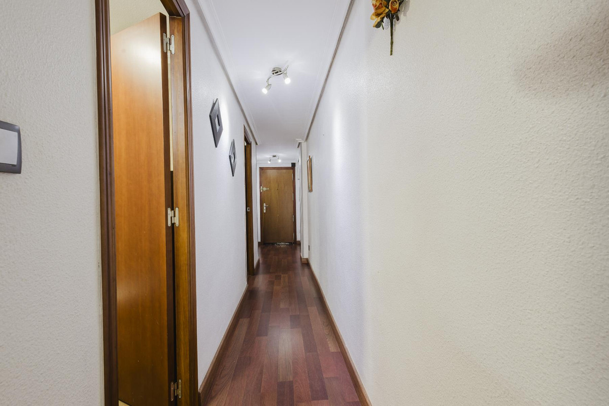 Se vende Apartamento Planta Media de 3 dormitorios en Costa Blanca, Alicante, España