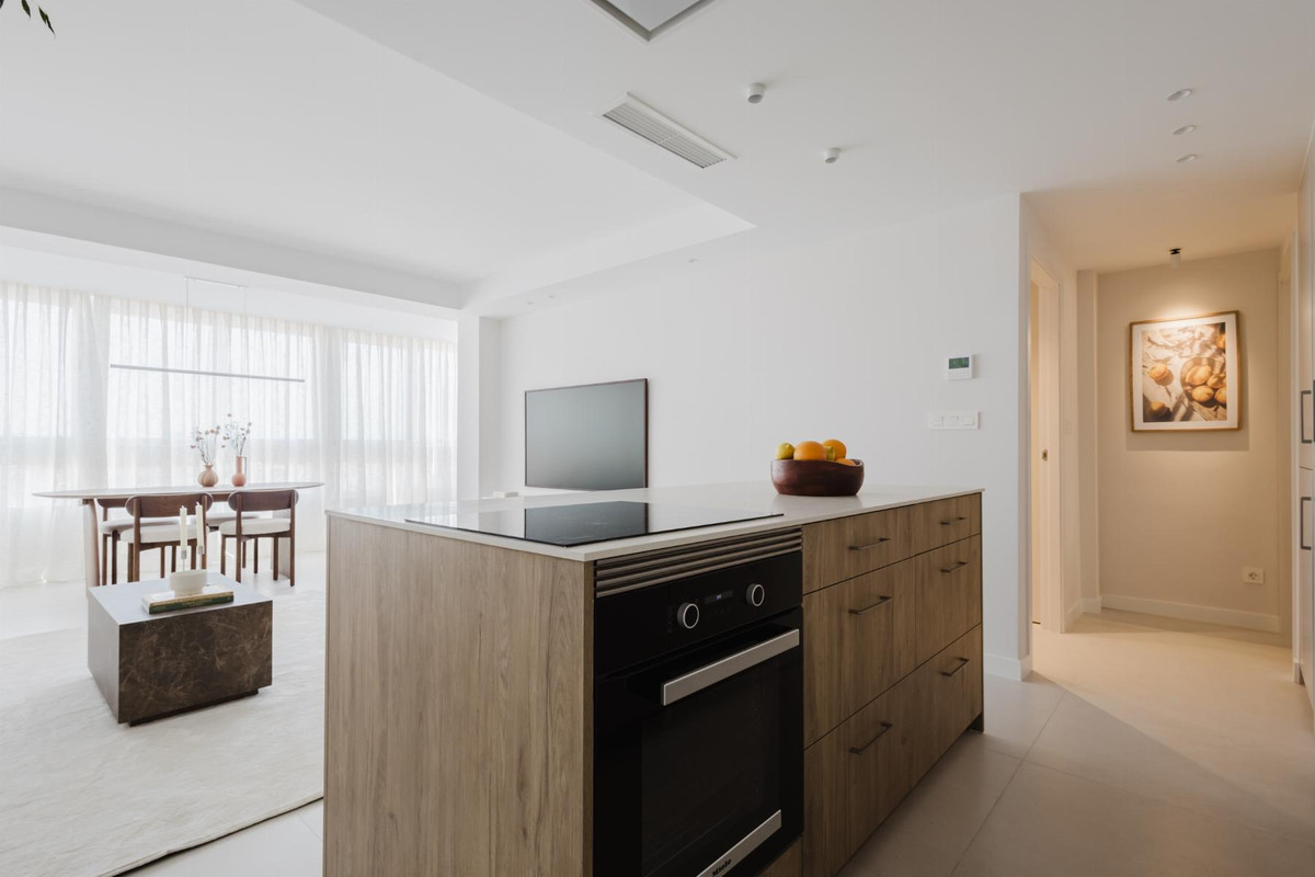 Se vende Apartamento Planta Media de 3 dormitorios en Costa Blanca, Alicante, España