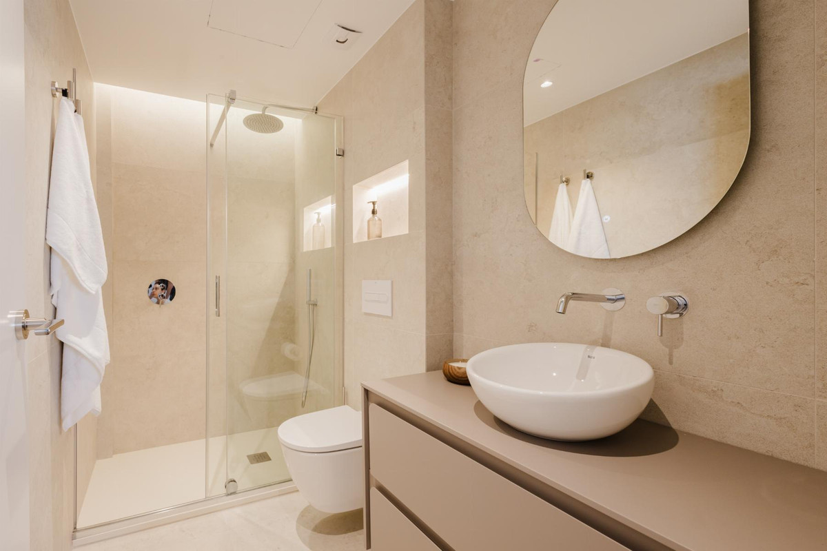 Se vende Apartamento Planta Media de 3 dormitorios en Costa Blanca, Alicante, España