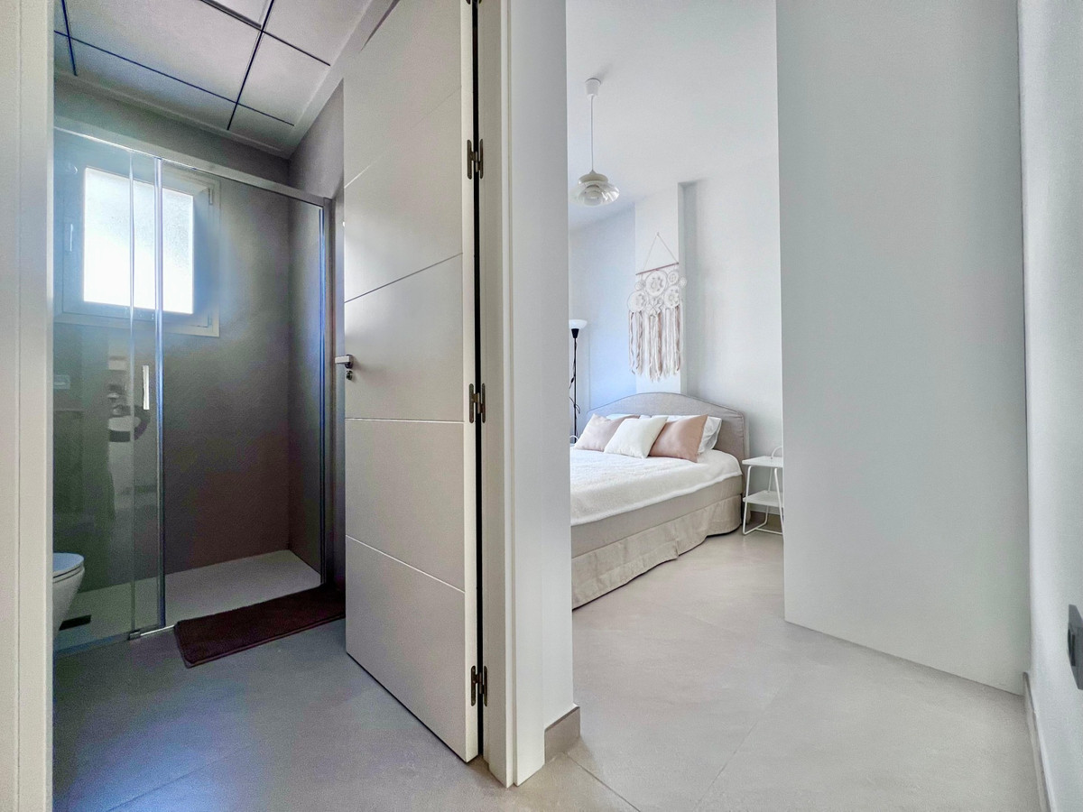 Se vende Apartamento Planta Baja de 2 dormitorios en Costa Blanca, Alicante, España
