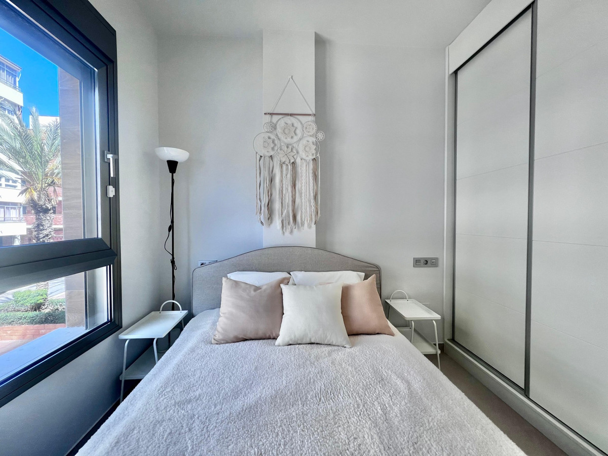 Se vende Apartamento Planta Baja de 2 dormitorios en Costa Blanca, Alicante, España
