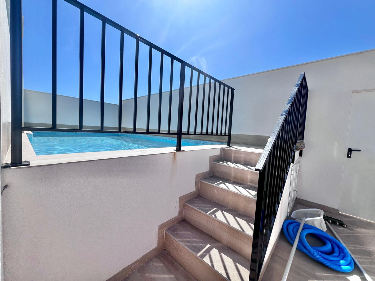 Se vende Apartamento Planta Baja de 2 dormitorios en Costa Blanca, Alicante, España