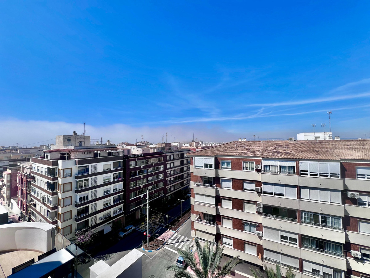 Se vende Apartamento Planta Baja de 2 dormitorios en Costa Blanca, Alicante, España