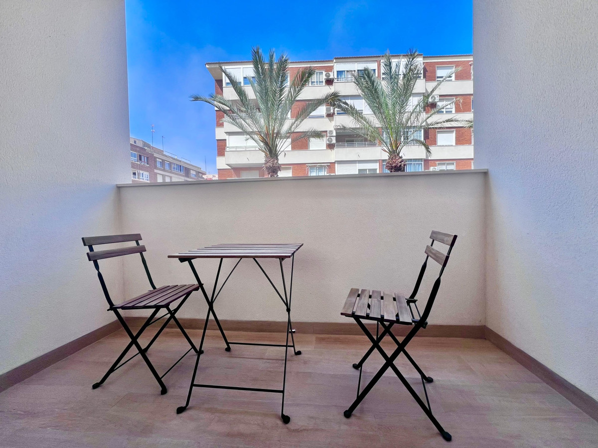 Se vende Apartamento Planta Baja de 2 dormitorios en Costa Blanca, Alicante, España