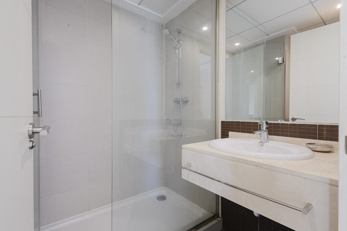 Se vende Ático de 2 dormitorios en Costa Blanca, Alicante, España
