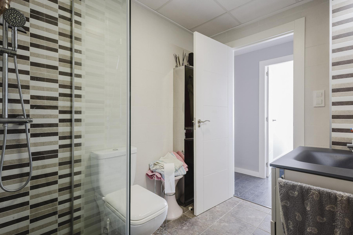 3 Bed Apartment for sale in Torrevieja Costa Blanca, Alicante, Spain