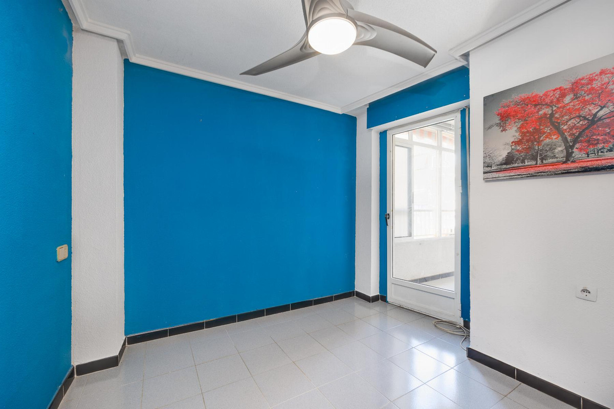 Se vende Apartamento Planta Media de 1 dormitorios en Costa Blanca, Alicante, España