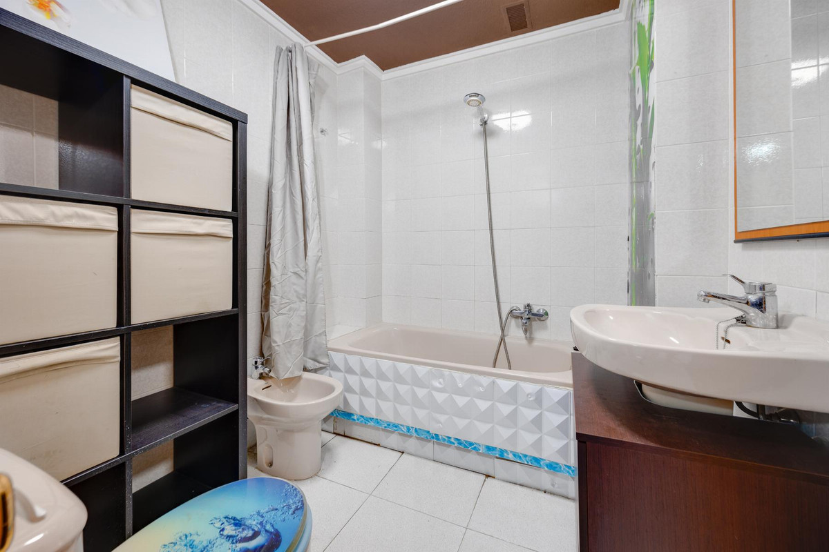 Se vende Apartamento Planta Media de 1 dormitorios en Costa Blanca, Alicante, España