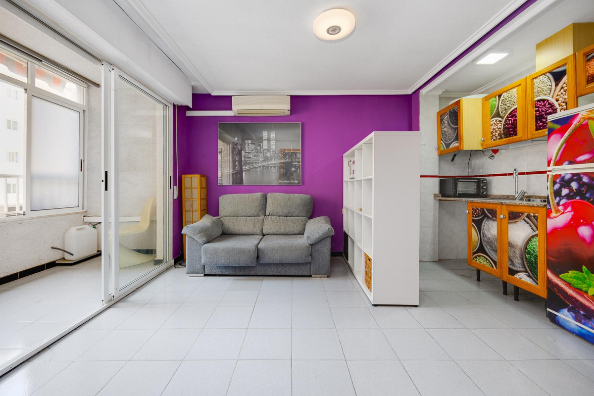 Se vende Apartamento Planta Media de 1 dormitorios en Costa Blanca, Alicante, España