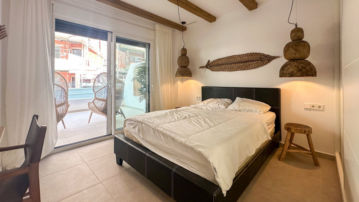 Se vende Apartamento Planta Baja de 2 dormitorios en Costa Blanca, Alicante, España