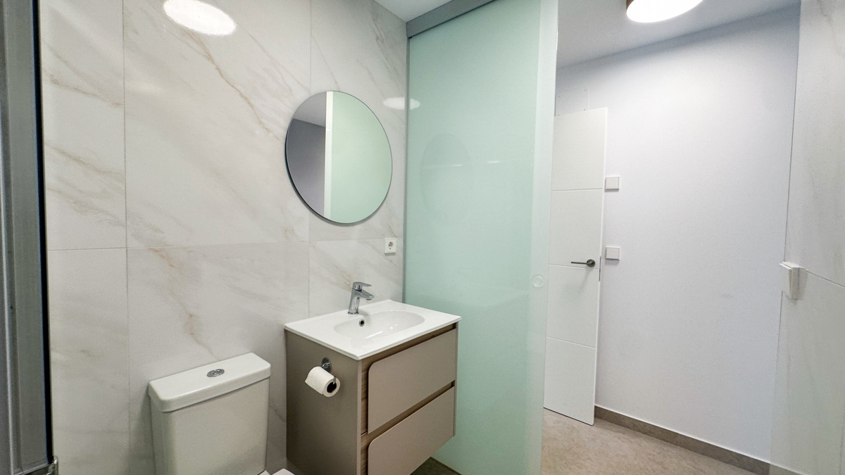 Se vende Apartamento Planta Baja de 2 dormitorios en Costa Blanca, Alicante, España
