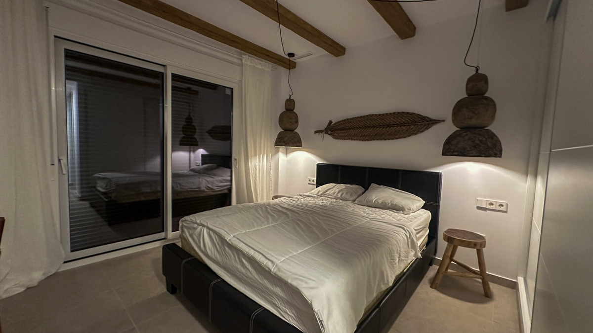 Se vende Apartamento Planta Baja de 2 dormitorios en Costa Blanca, Alicante, España