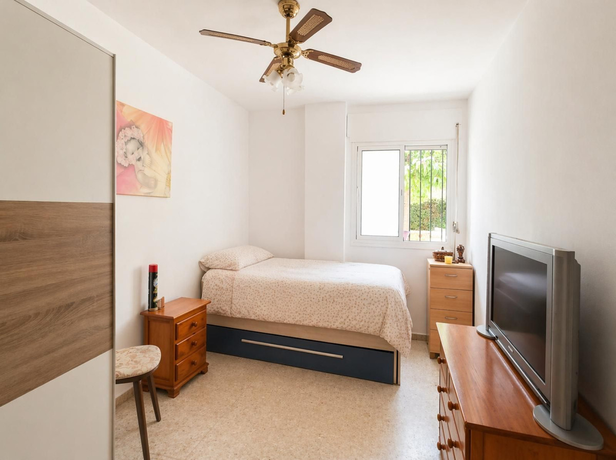 3 Bed Apartment for sale in Fuengirola Costa Del Sol, Málaga, Spain