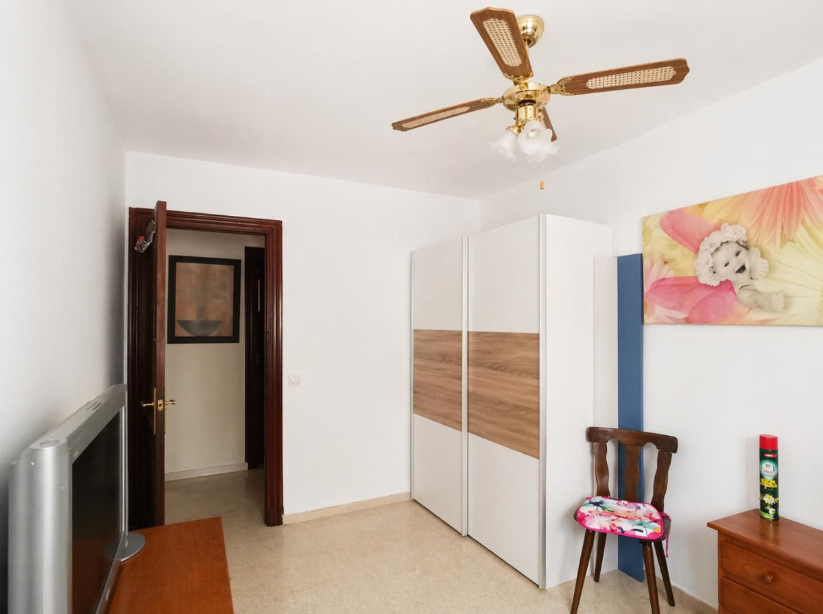 3 Bed Apartment for sale in Fuengirola Costa Del Sol, Málaga, Spain