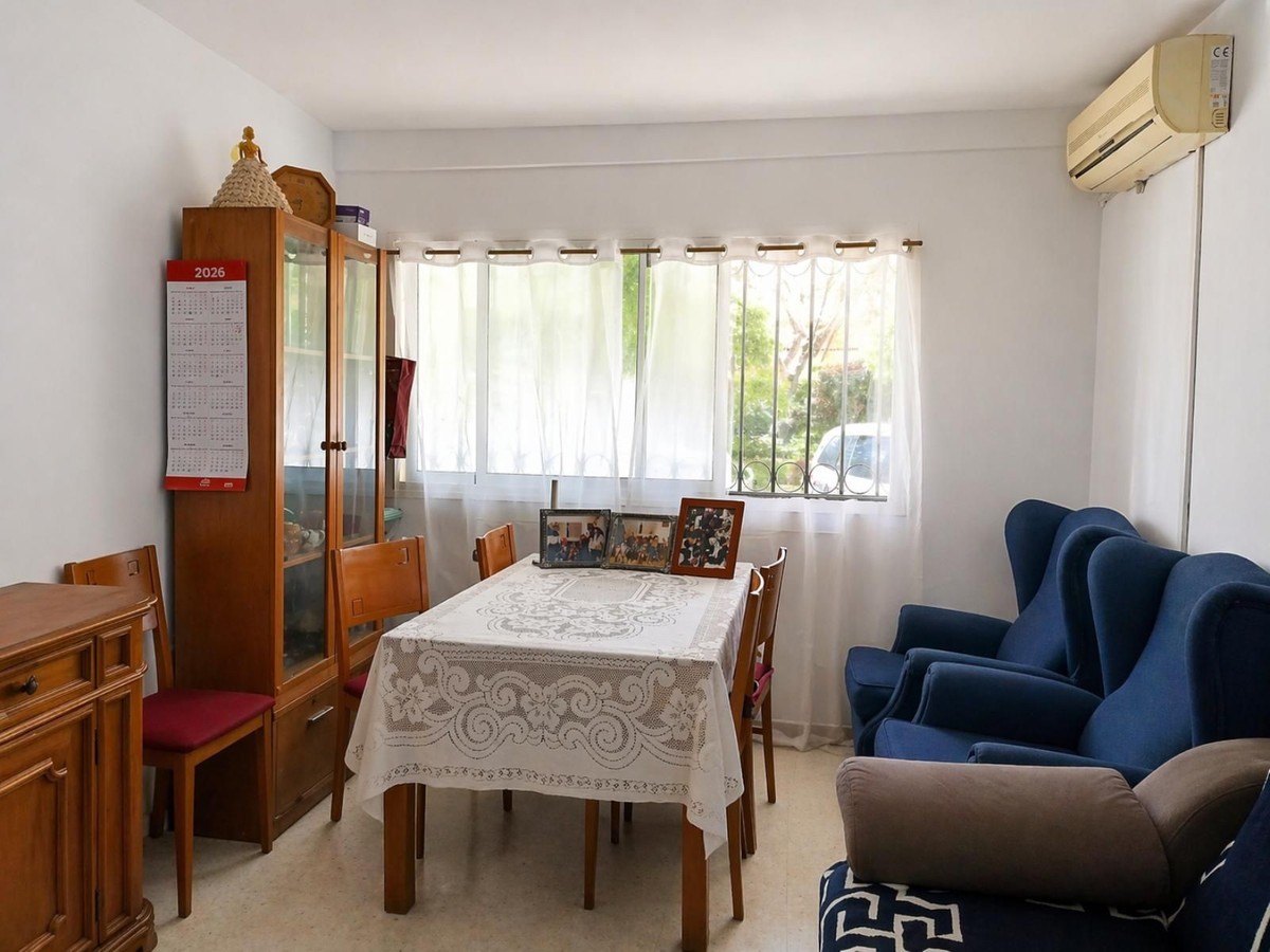 3 Bed Apartment for sale in Fuengirola Costa Del Sol, Málaga, Spain