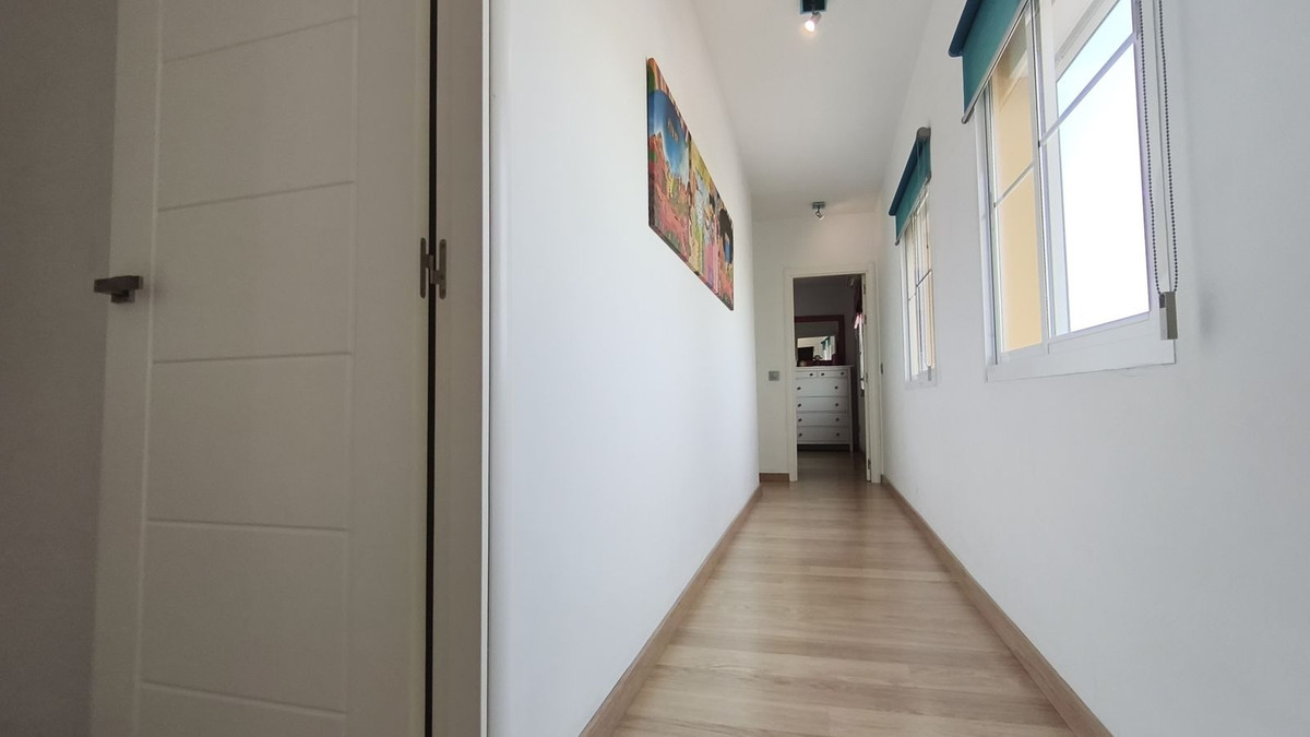 3 Bed Apartment for sale in Alhaurín El Grande Costa Del Sol, Málaga, Spain