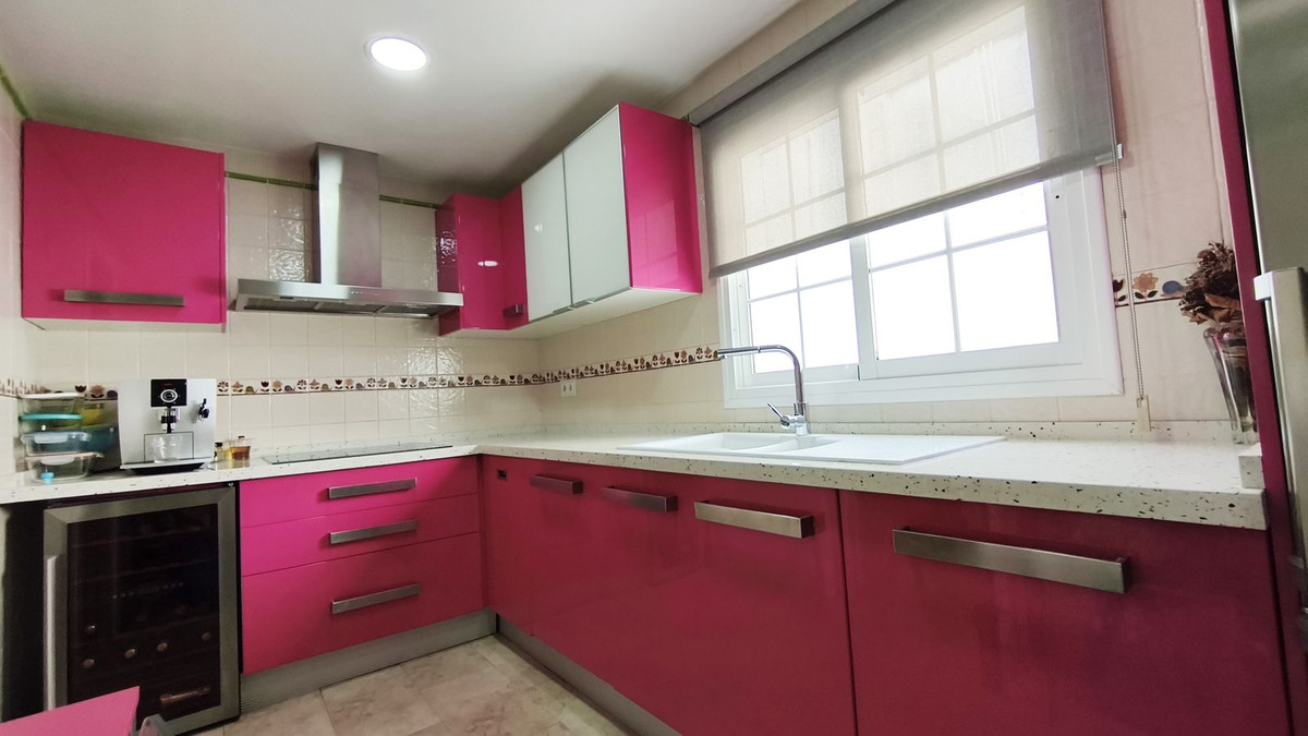 3 Bed Apartment for sale in Alhaurín El Grande Costa Del Sol, Málaga, Spain