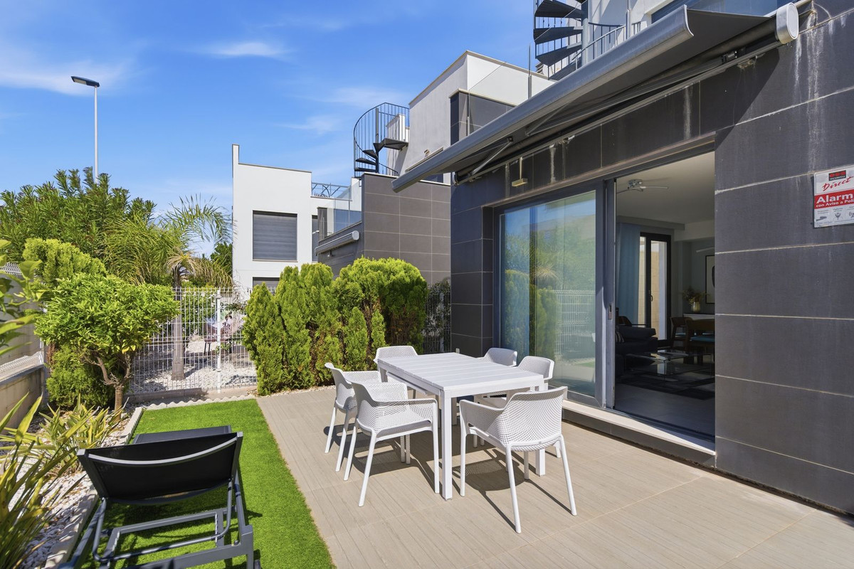 3 Bed Townhouse for sale in Punta Prima Costa Blanca, Alicante, Spain