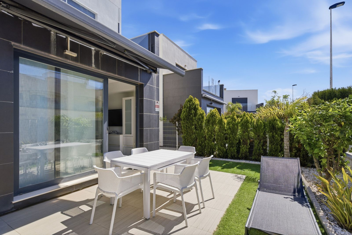 3 Bed Townhouse for sale in Punta Prima Costa Blanca, Alicante, Spain