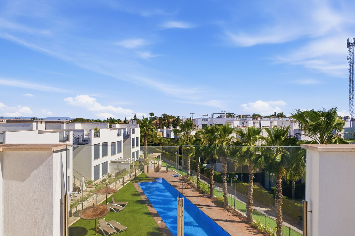 3 Bed Townhouse for sale in Punta Prima Costa Blanca, Alicante, Spain