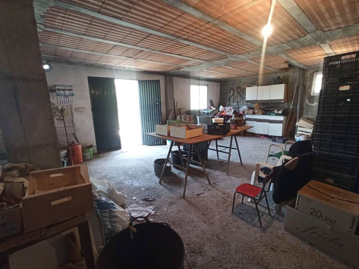 Se vende Finca - Cortijo de 3 dormitorios en Costa Del Sol, Málaga, España