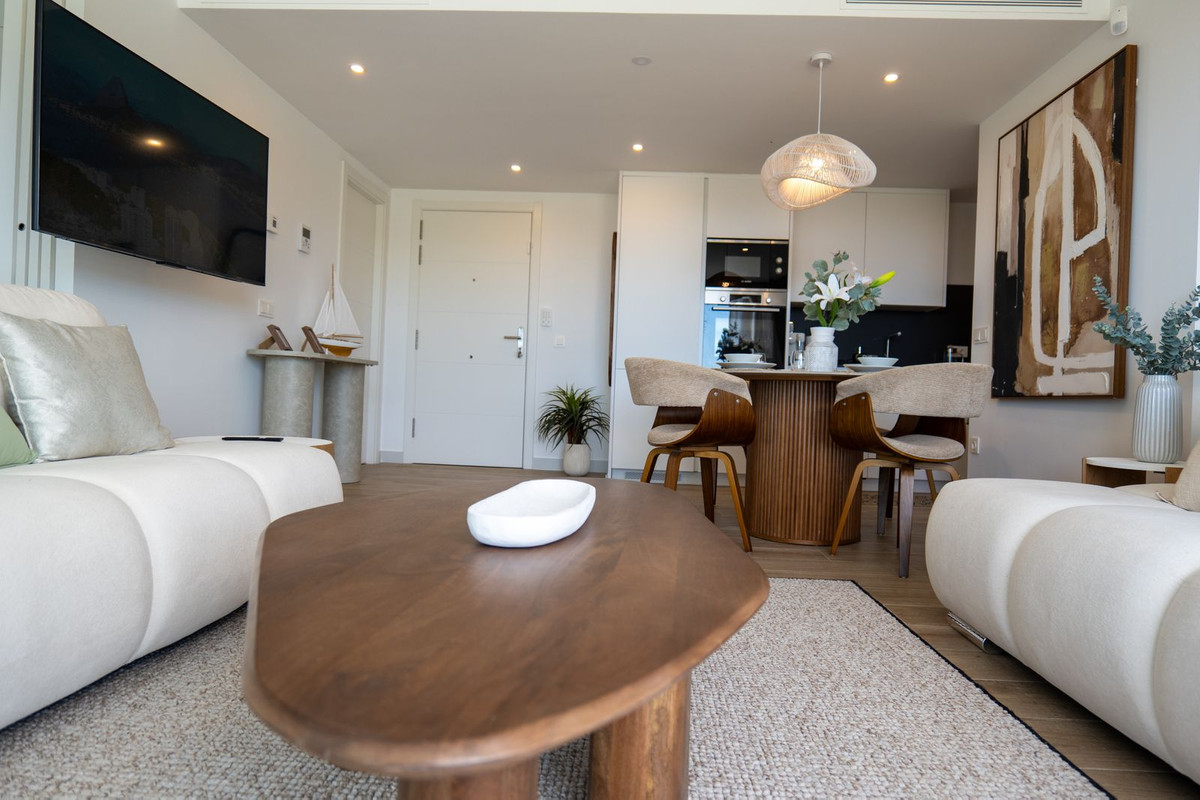 2 Bed Apartment for sale in Estepona Costa Del Sol, Málaga, Spain