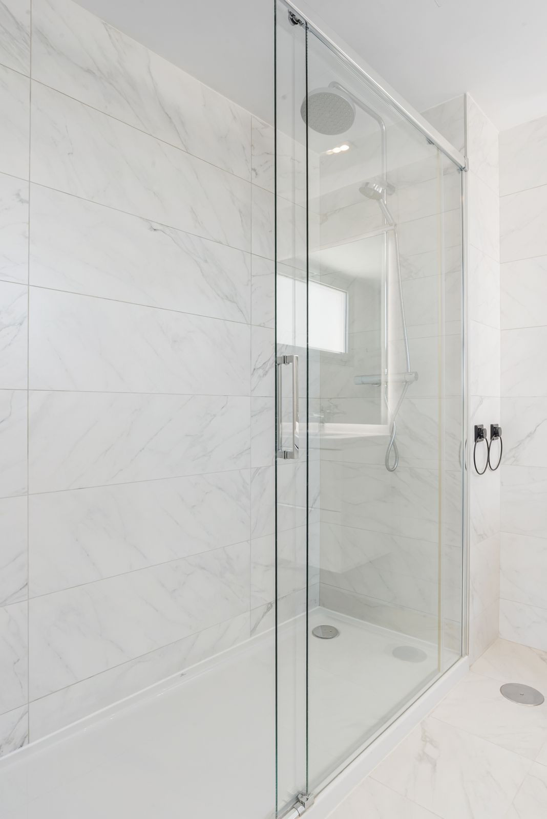 3 Bed Apartment for sale in El Chaparral Costa Del Sol, Málaga, Spain