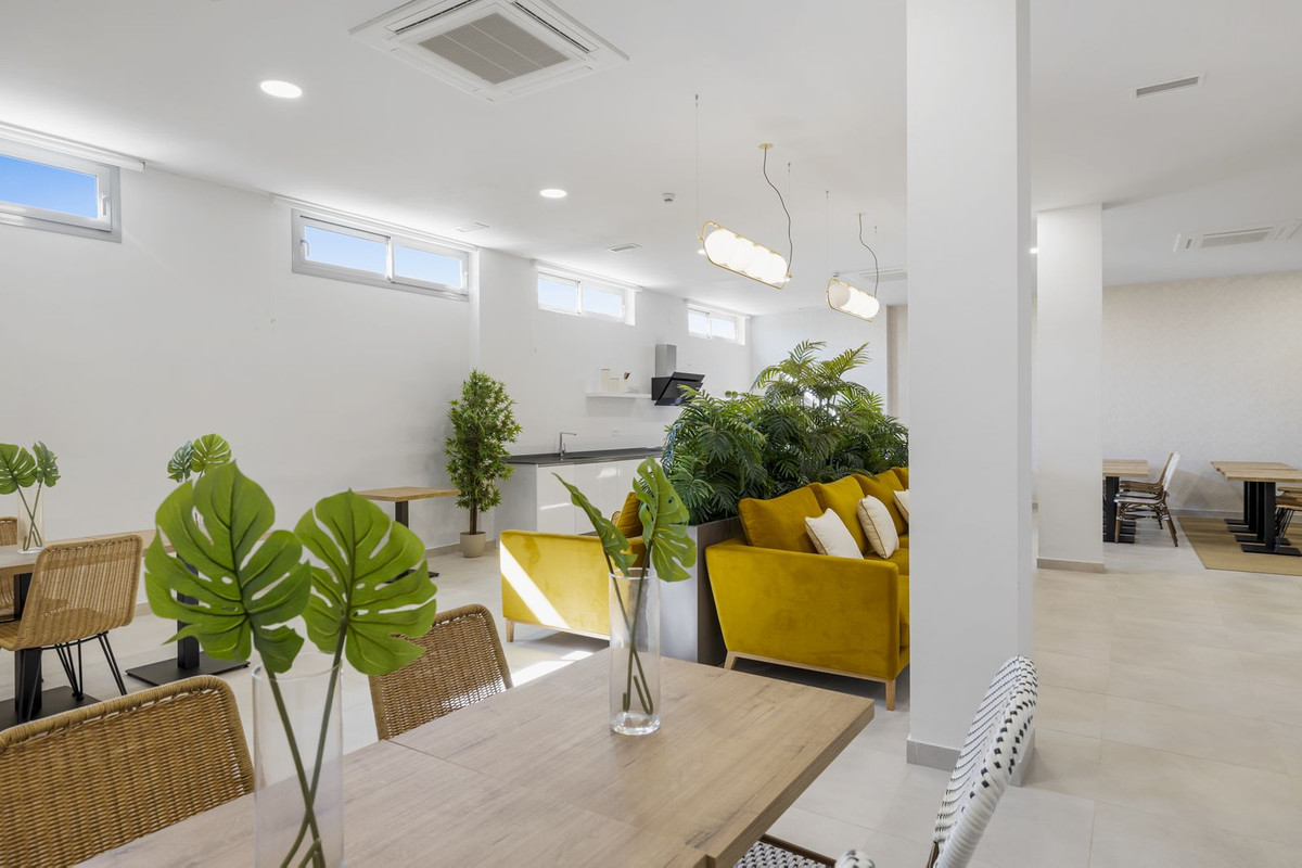 3 Bed Apartment for sale in El Chaparral Costa Del Sol, Málaga, Spain