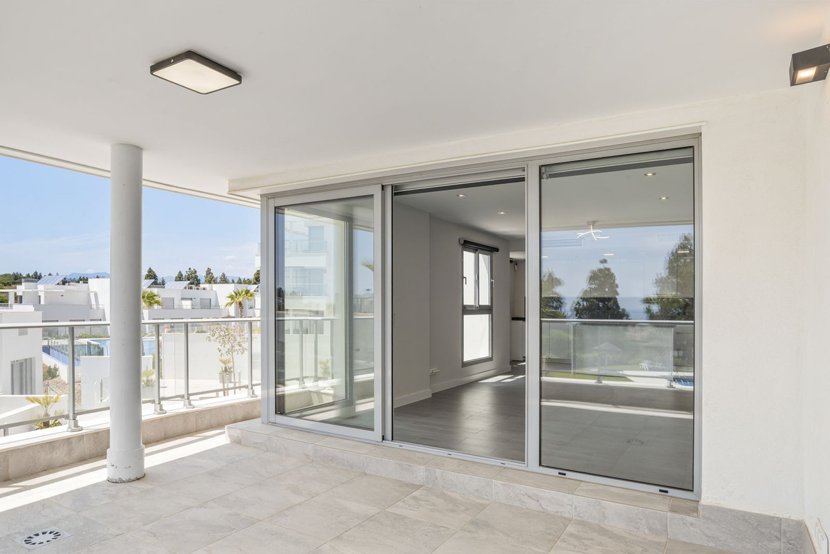 3 Bed Apartment for sale in El Chaparral Costa Del Sol, Málaga, Spain