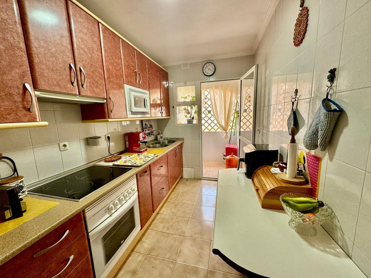 Se vende Apartamento en Planta Última de 3 dormitorios en Costa Del Sol, Málaga, España