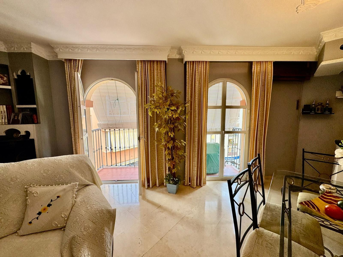 Se vende Apartamento en Planta Última de 3 dormitorios en Costa Del Sol, Málaga, España
