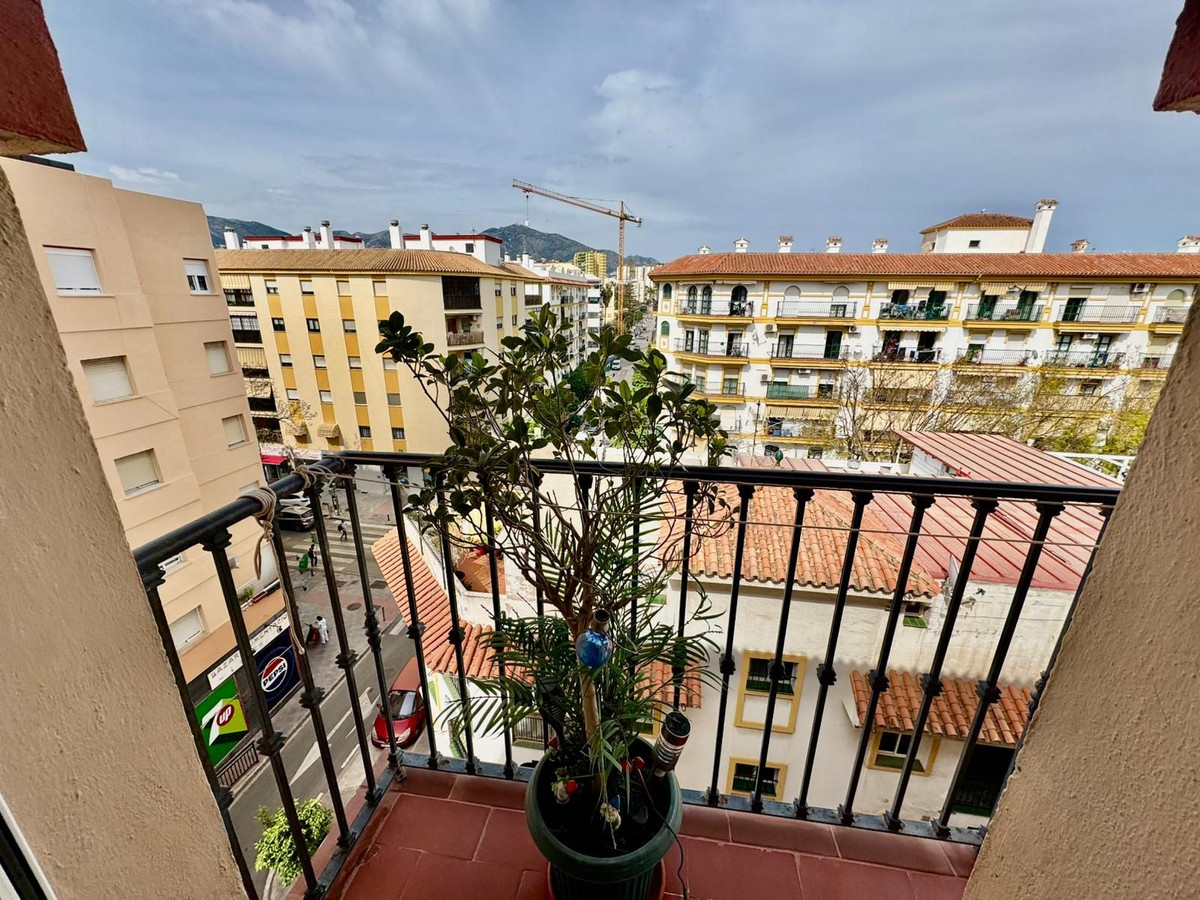 Se vende Apartamento en Planta Última de 3 dormitorios en Costa Del Sol, Málaga, España