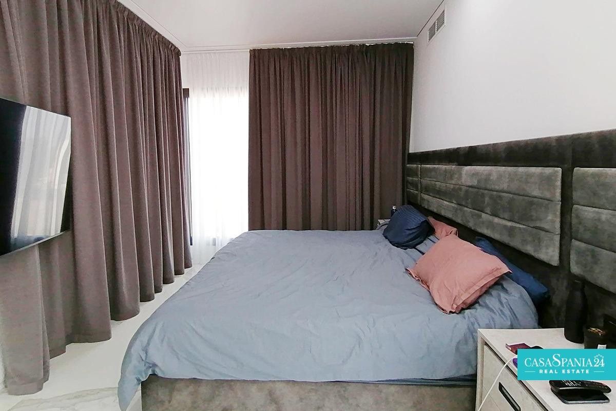 4 Bed Townhouse for sale in Benidorm Costa Blanca, Alicante, Spain