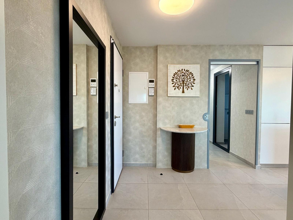 Se vende Apartamento Planta Media de 3 dormitorios en Costa Blanca, Alicante, España