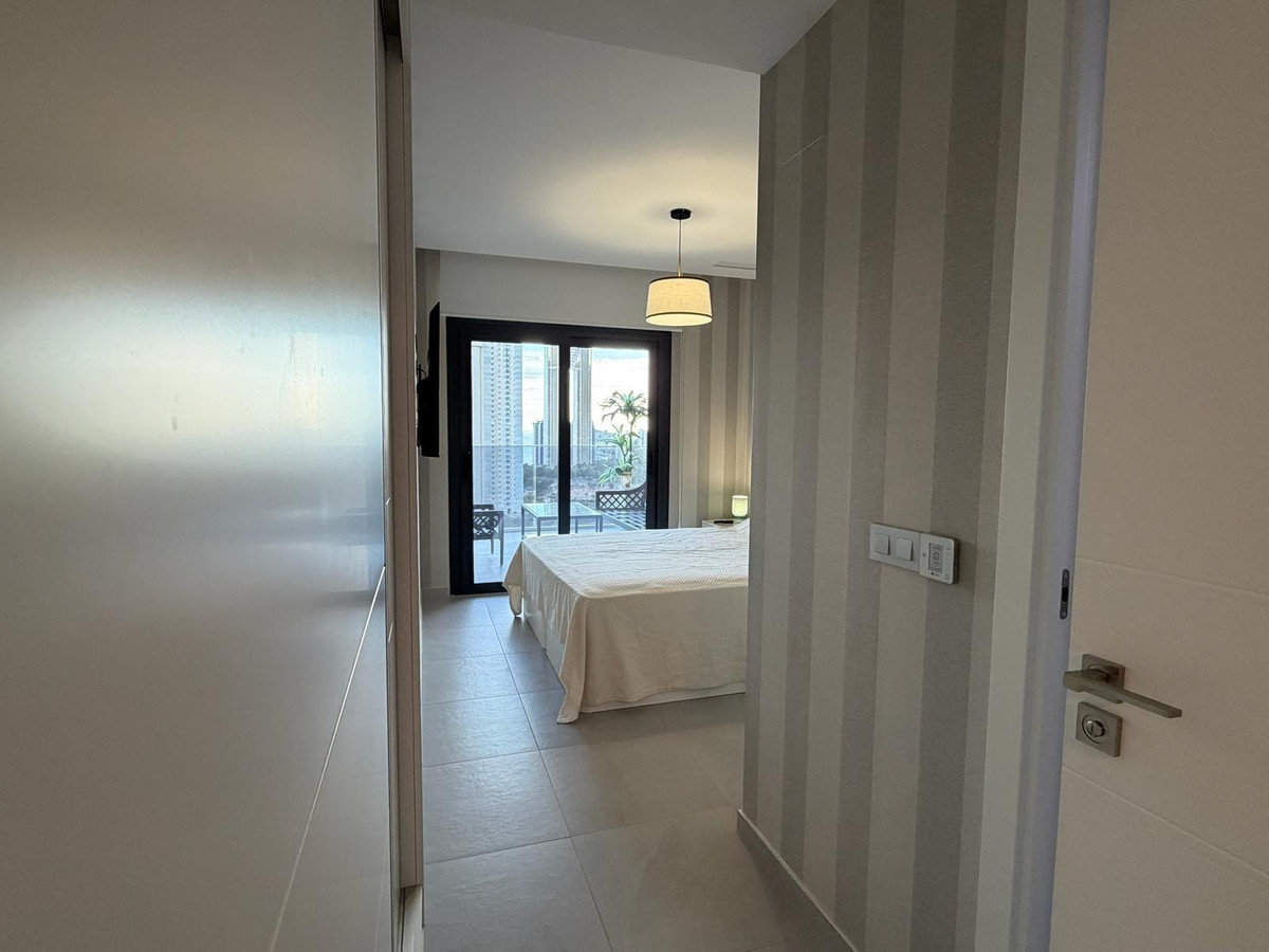 Se vende Apartamento Planta Media de 3 dormitorios en Costa Blanca, Alicante, España