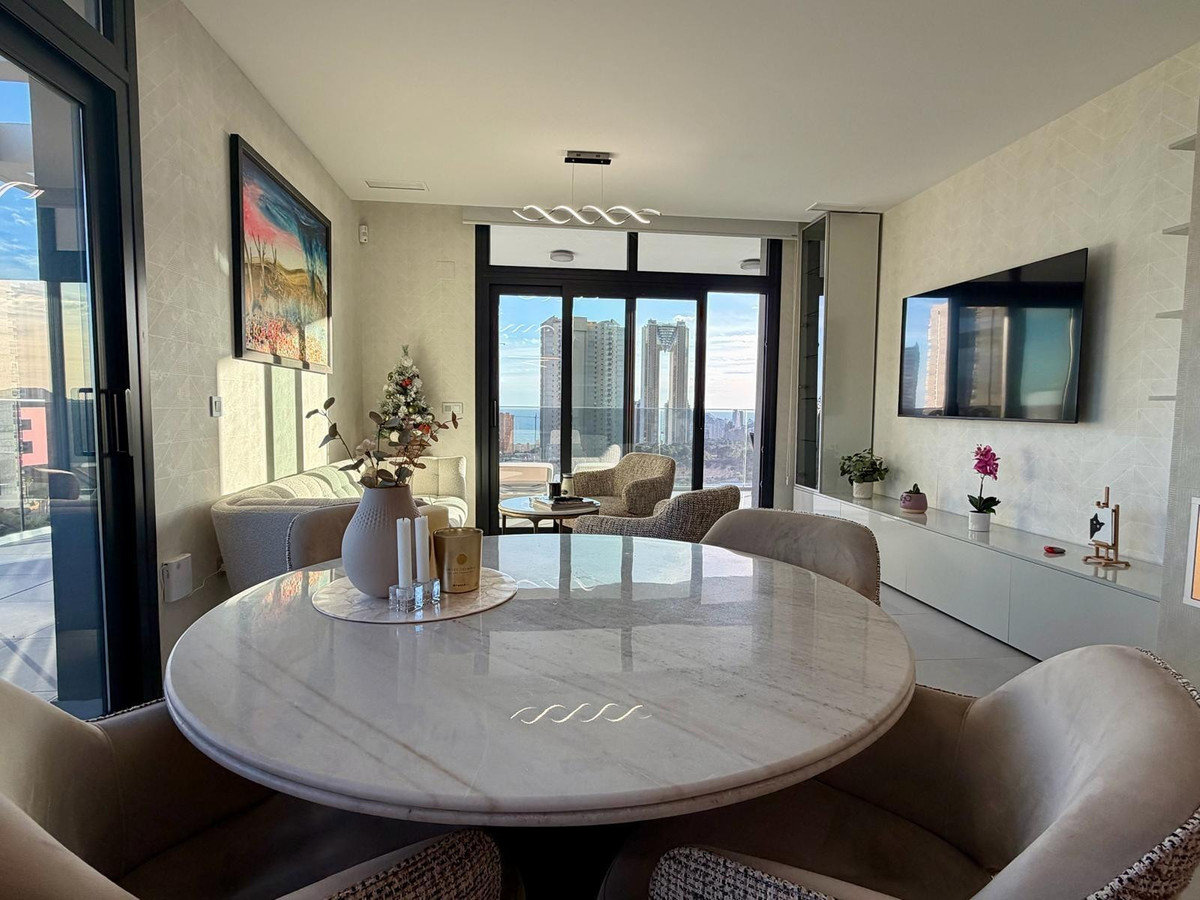 Se vende Apartamento Planta Media de 3 dormitorios en Costa Blanca, Alicante, España