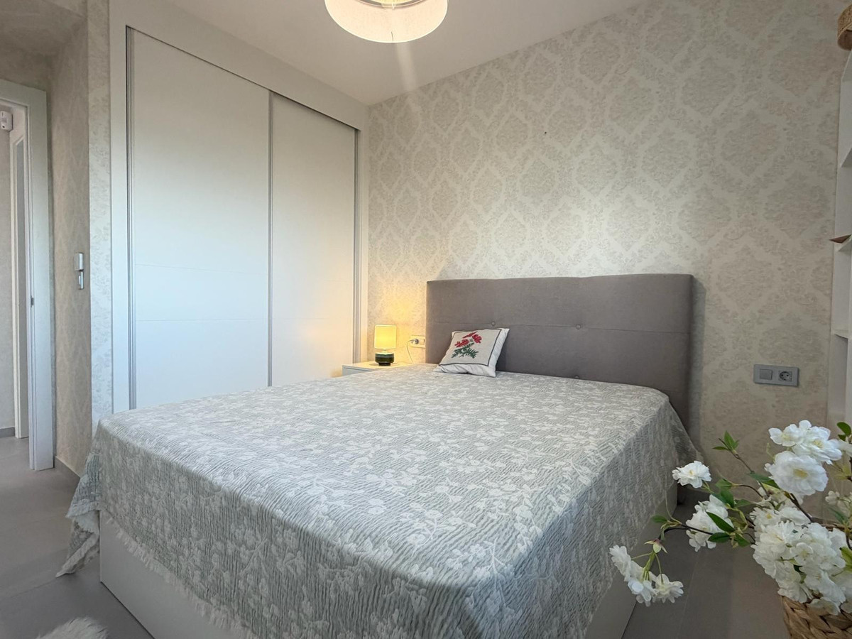 Se vende Apartamento Planta Media de 3 dormitorios en Costa Blanca, Alicante, España