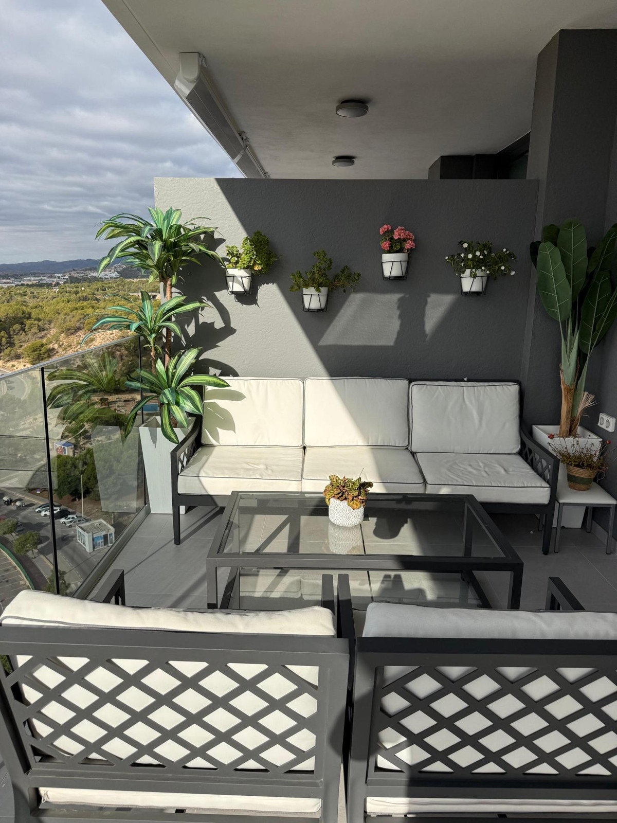 Se vende Apartamento Planta Media de 3 dormitorios en Costa Blanca, Alicante, España