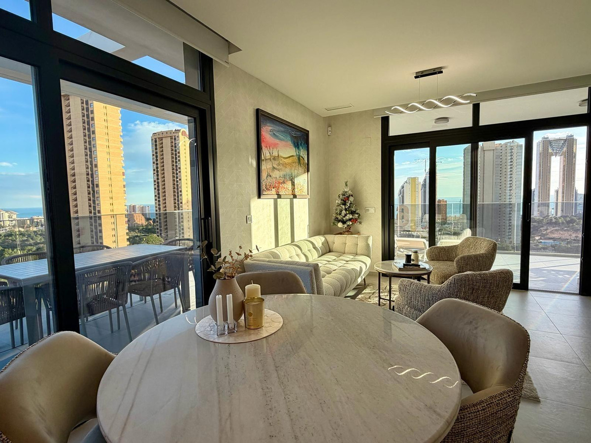 Se vende Apartamento Planta Media de 3 dormitorios en Costa Blanca, Alicante, España