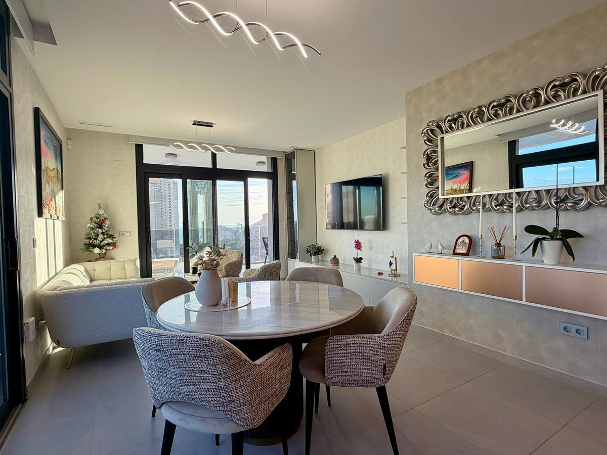 Se vende Apartamento Planta Media de 3 dormitorios en Costa Blanca, Alicante, España