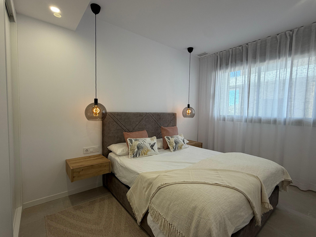 Se vende Apartamento Planta Media de 2 dormitorios en Costa Blanca, Alicante, España