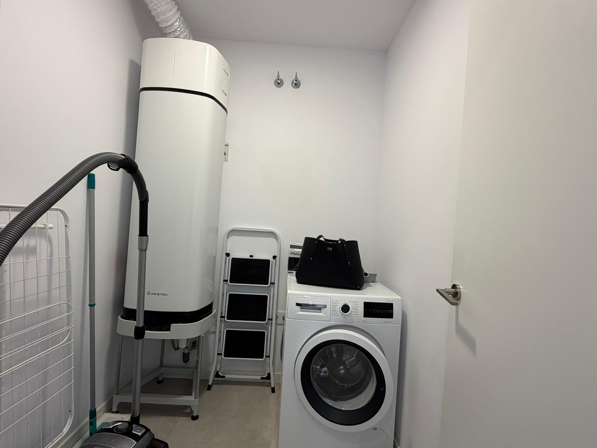 Se vende Apartamento Planta Media de 2 dormitorios en Costa Blanca, Alicante, España